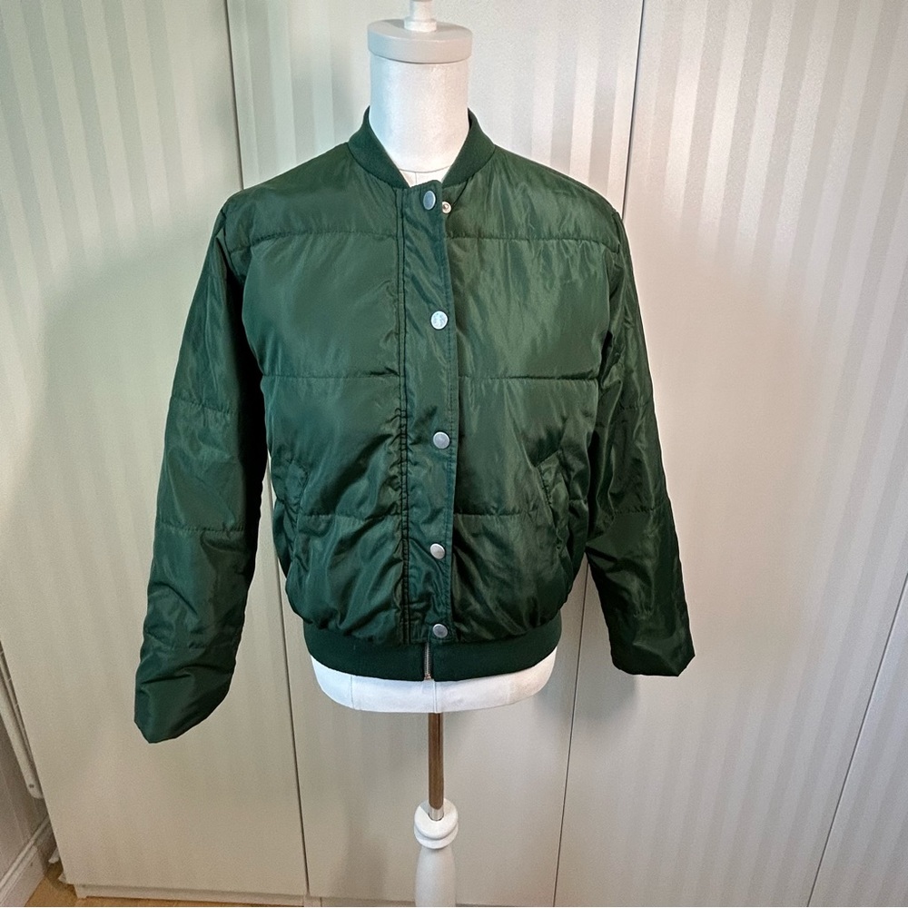 Forever 21 green quilted jacket Size S